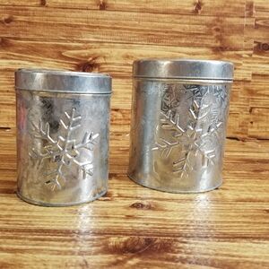 Winter Metal Snowflake Tin Set Silver Christmas Holiday Storage 5 Inch